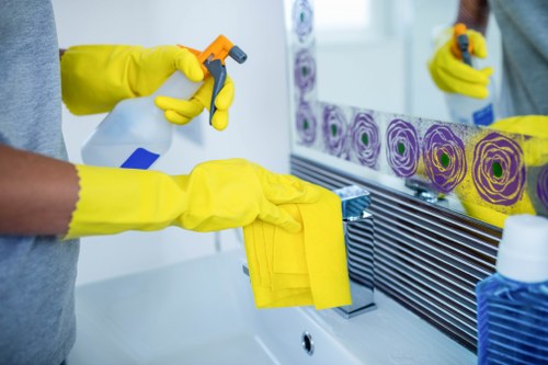 Reliable Wandsworth cleaner maintaining a spotless bathroom